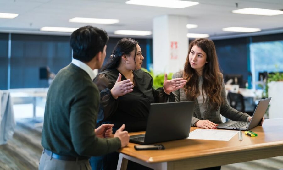 people in discussion
